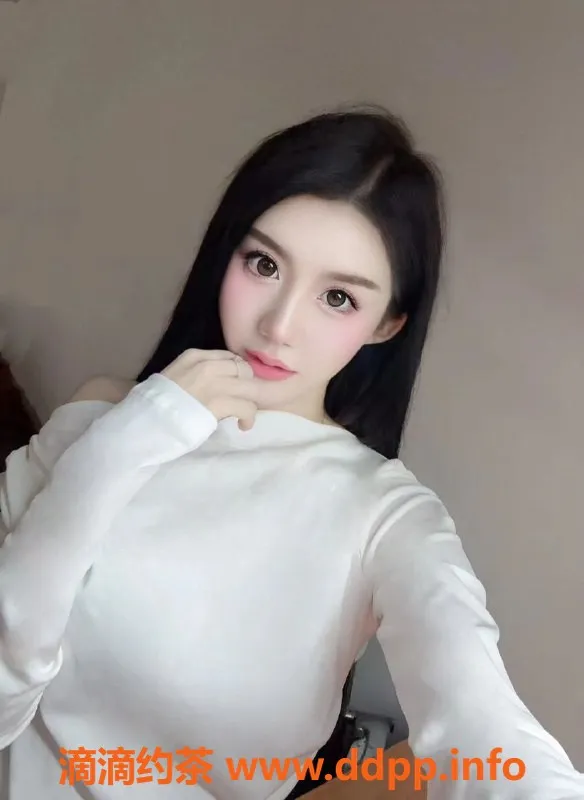 杭州楼凤-小田：168cm，85斤，甜美陪浴服务，价优体验