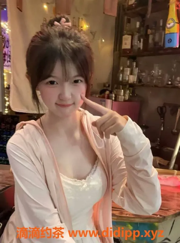 深圳楼凤资源信息,罗湖彤彤，1598元起，精彩服务等你来享受！