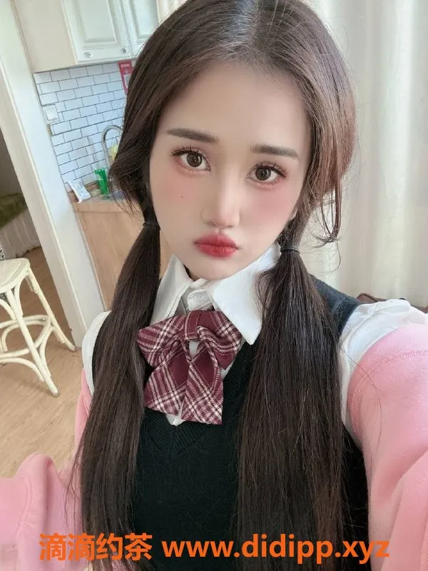 广州楼凤-白云芊芊，9P嫩妹，鸳鸯浴服务