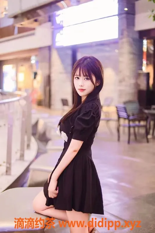 深圳楼凤-南山灵玲，950元享受多种服务，绝对满足你的需求！