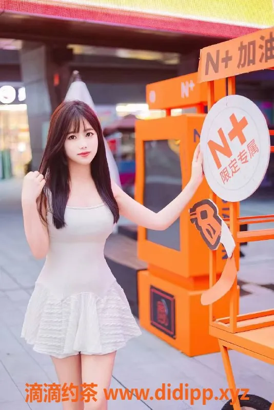 深圳楼凤-南山灵玲，950元享受多种服务，绝对满足你的需求！