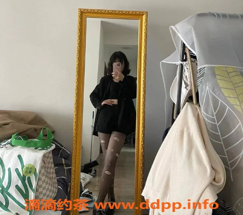 杭州楼凤资源信息,萧山区摆烂小鱼，22岁165cm真实陪伴