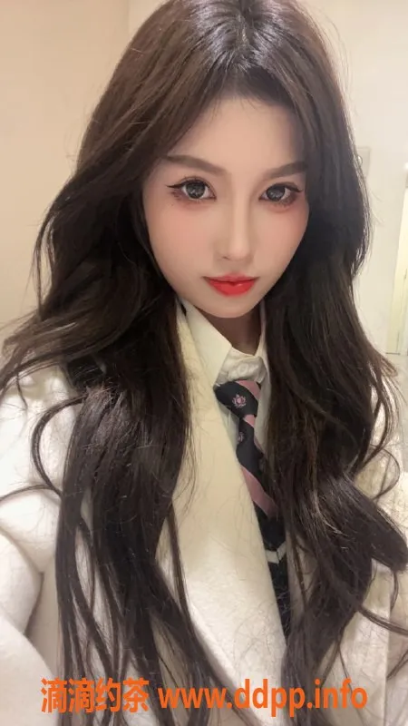 上海楼凤-徐汇婧格格，165长腿少女，千元以上优质服务