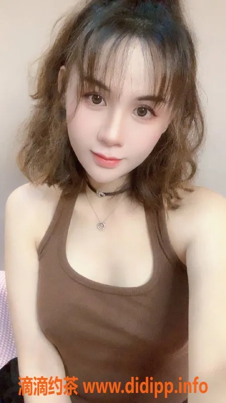 深圳楼凤-罗湖安琪，800元职业美少妇，服务多样！