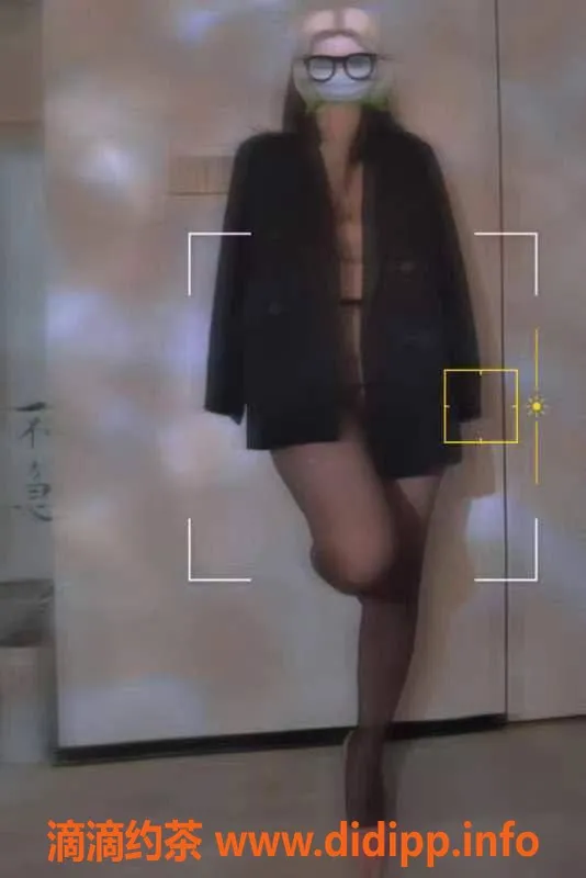 昆明楼凤-官渡区粉玫瑰轻熟女，6p/12pp随心服务