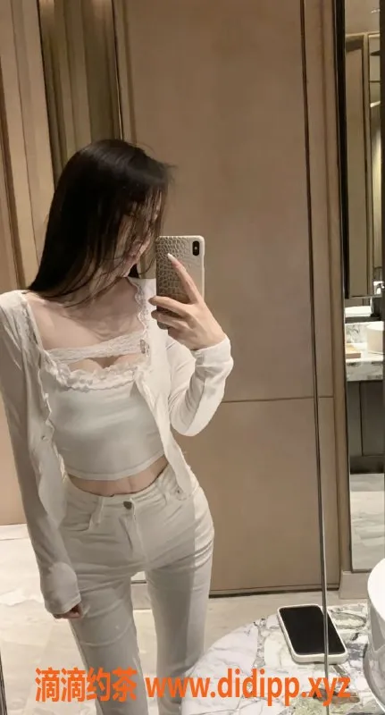 广州楼凤资源信息,番禺小狐狸，御姐大胸，10P夜课上线！