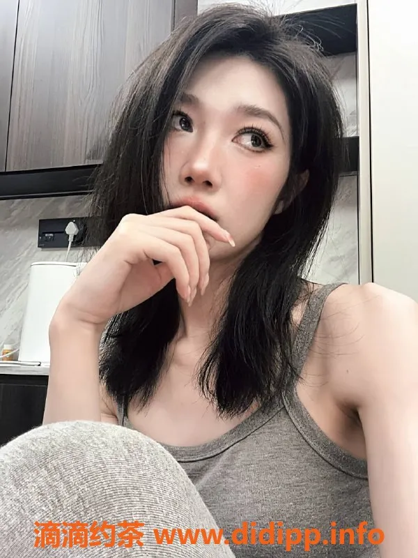 杭州楼凤-上城区大胸御姐173cm SM服务 仅需2000