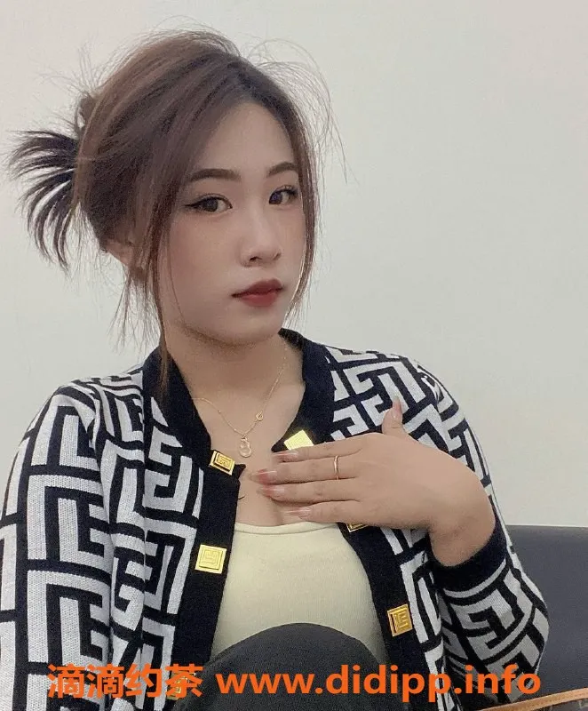 东莞楼凤-大朗宝妹，600/1200，热情服务等你来体验