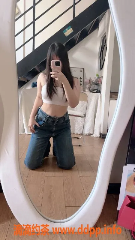 广州楼凤-番禺伞伞：6P嫩妹，夜课服务等你来体验