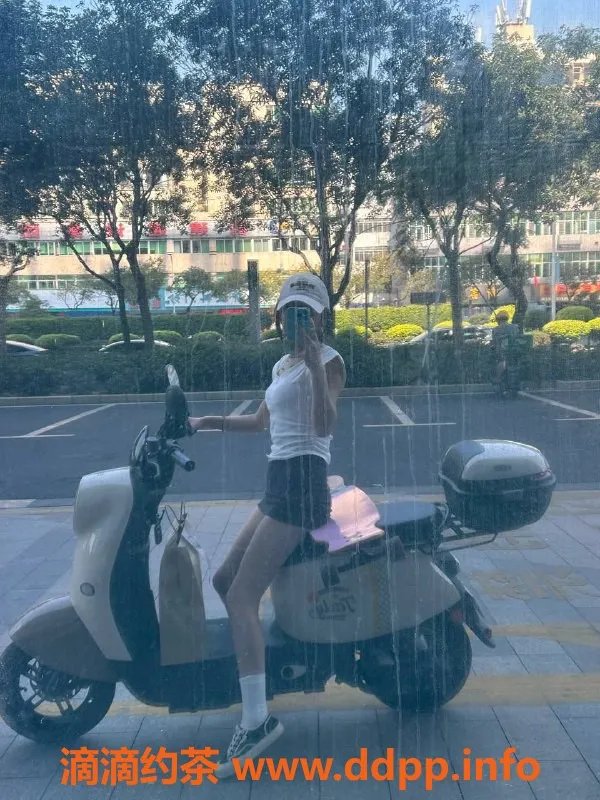 深圳楼凤-宝安喜宝老师，千元服务，长腿嫩妹