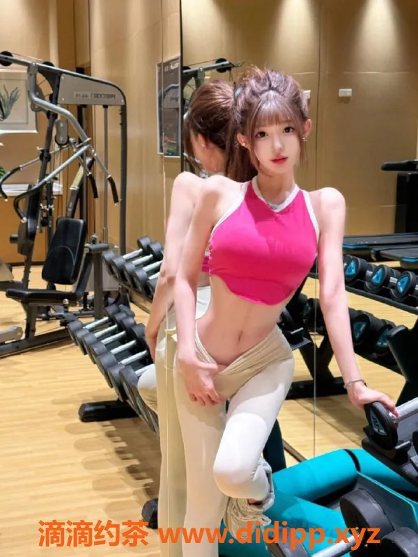 杭州楼凤-19岁猫猫艺术家，162cm，45kg，D杯服务热情