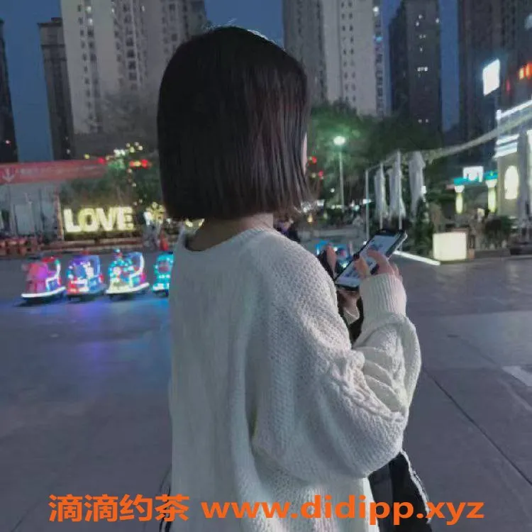 成都楼凤资源信息,成华嫩妹梦佳，17岁白虎，155cm/86斤，600元体验