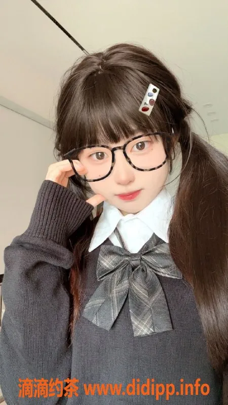 上海楼凤-长宁白虎萝莉伊吱，超嫩34C，惊喜优惠中！