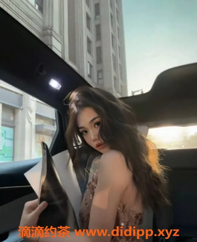 深圳楼凤-龙华御姐梦舒，百合服务仅需五百