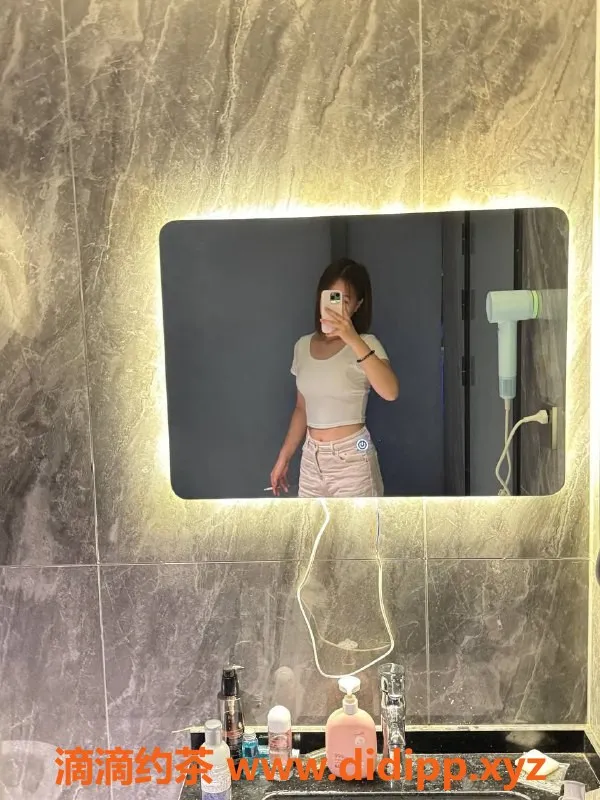 东莞楼凤-大朗小垚，价格600起，服务超棒！