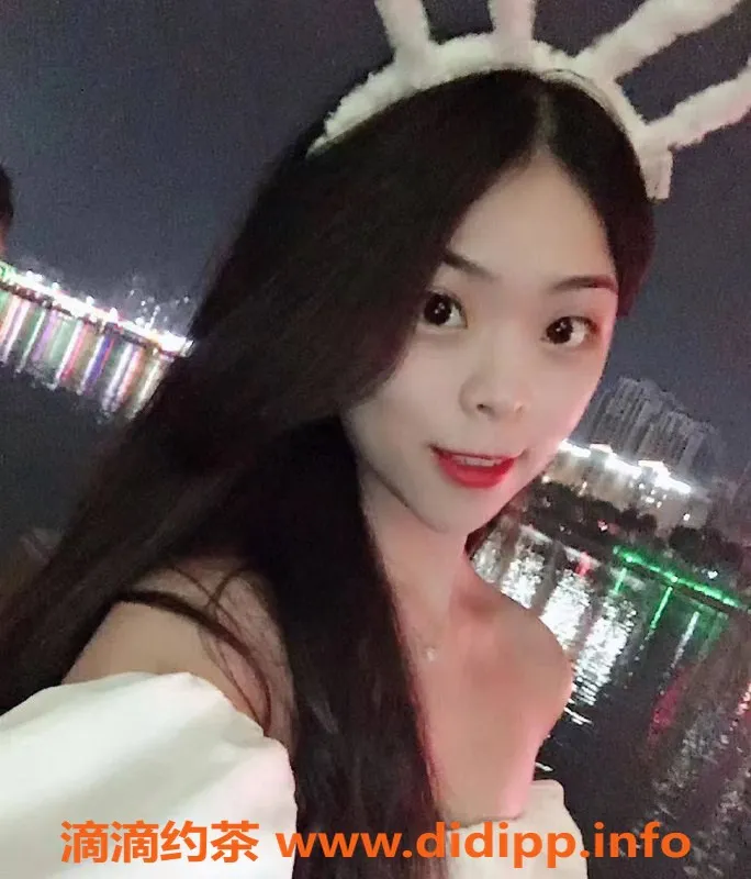 杭州楼凤-上城诗诗 19岁 温柔体贴 600P无限服务