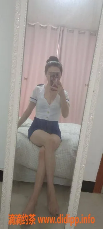 杭州楼凤-杭州香香，上城区800元尽享舌吻与69互舔服务