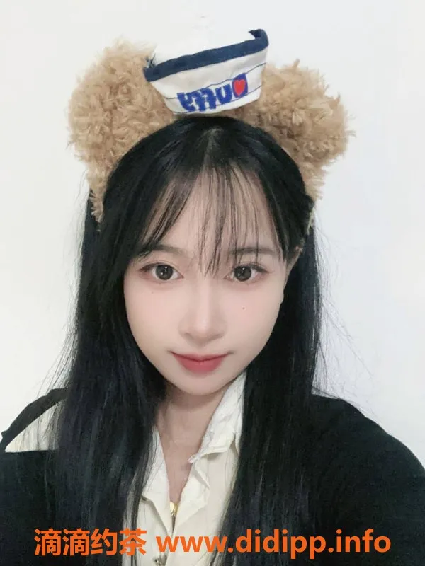 杭州楼凤-上城区依依，158cm小可爱，88斤，体验多种激情服务