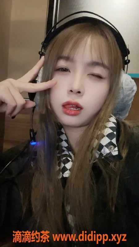 上海楼凤资源信息,普陀辛德瑞拉，身高160，价格1198P起