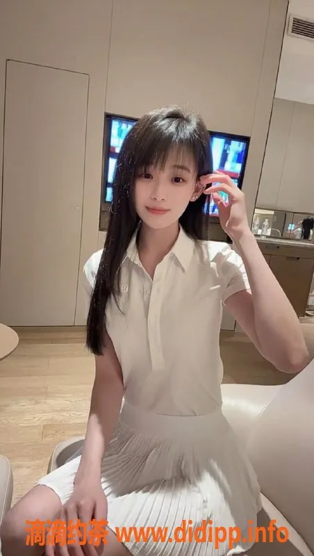 杭州楼凤-上城区小幂，172cm优雅小姐姐，纯情服务