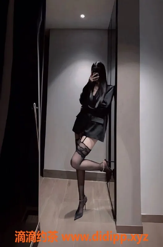 杭州上门服务-余杭区林允儿19岁甜美御姐，168高95重