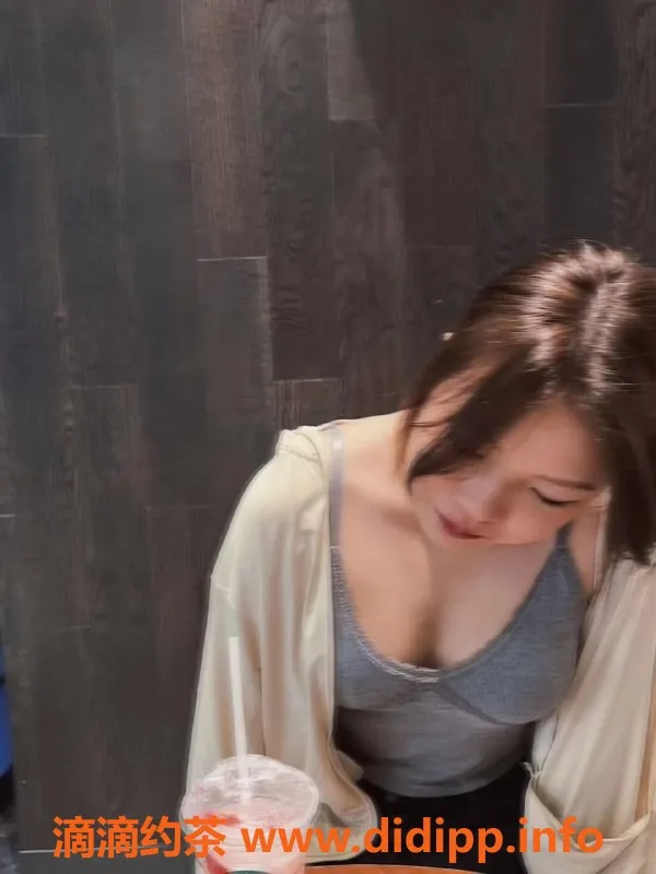 厦门楼凤-厦门清纯系美女，服务优质，提前预约哦