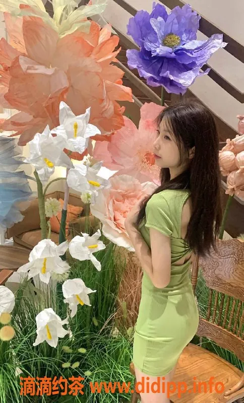 杭州上门服务-拱墅徐西西：18岁167cm C罩杯，1200体验