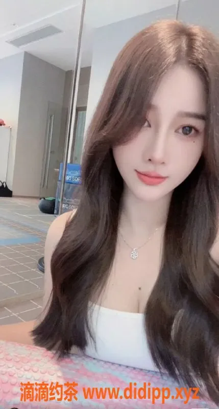 杭州上门服务资源信息,滨江区左小小，22岁，170cm，900元体验优质服务
