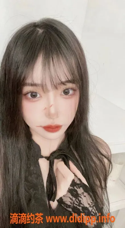 上海楼凤-徐汇丝丝，172cm C罩杯，1700起消费
