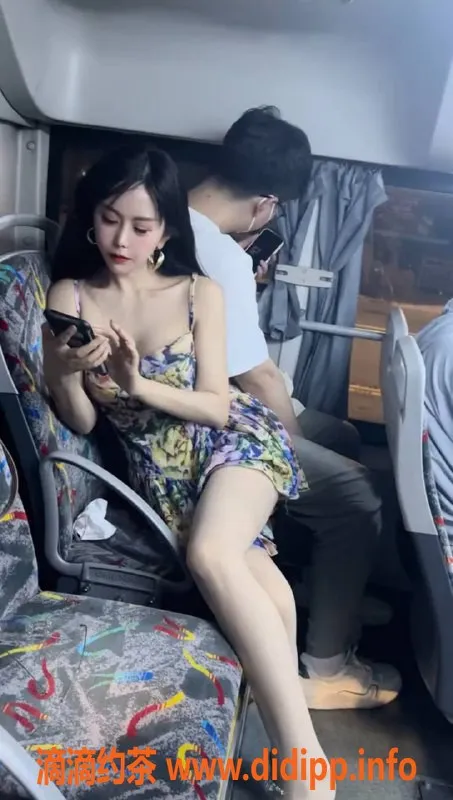 杭州楼凤资源信息,东站花店老板娘，D罩杯，公交车之旅等你挑战！