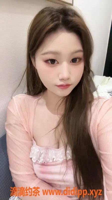 杭州楼凤资源信息,上城区潮喷特服蜜桃，23岁，34C，千元服务