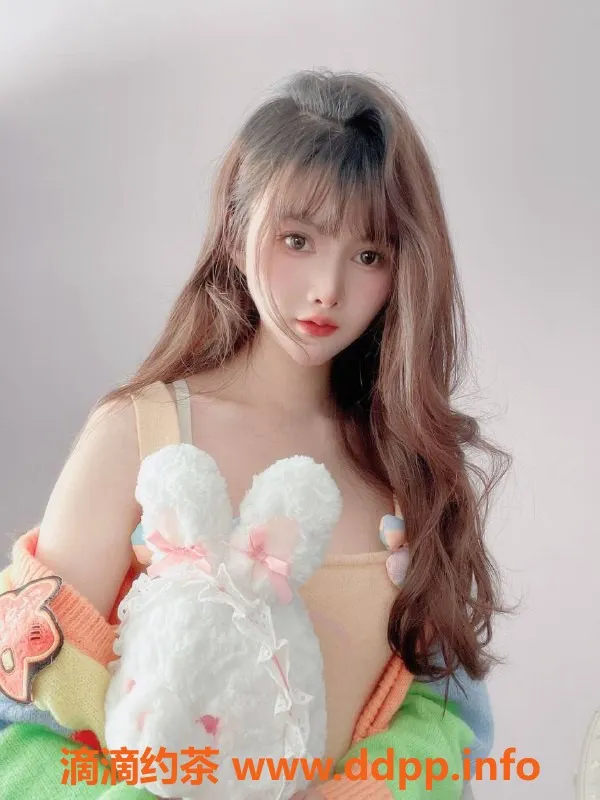 杭州楼凤-萧山区小莫，22岁168cm，超可爱蜜桃臀，800元尽享服务