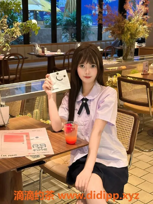 杭州楼凤-萧山区小莫，22岁168cm，超可爱蜜桃臀，800元尽享服务