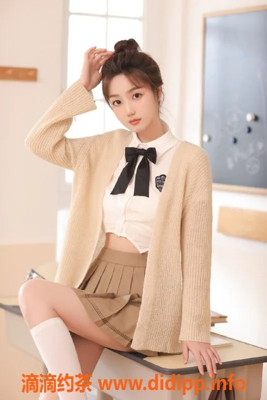 上海楼凤-徐汇长腿嫩妹梦雯雯，1100元起