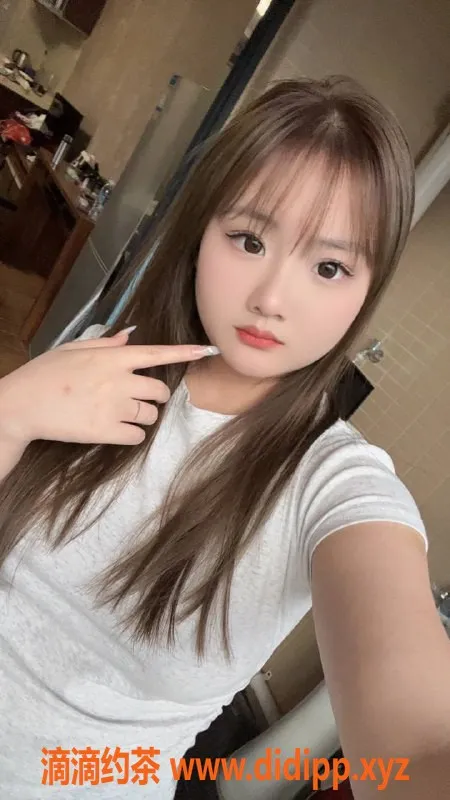 长沙楼凤资源信息,岳麓区小菲，500元带你享受服务