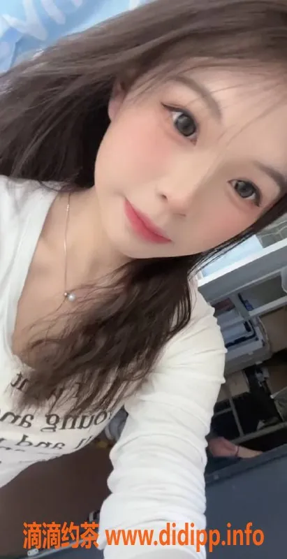 东莞楼凤-南城莉莉，600一，1200二，激情体验等你来！