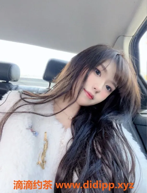 上海楼凤-普陀锦圆主播：165cm肤白大胸D，1600元起