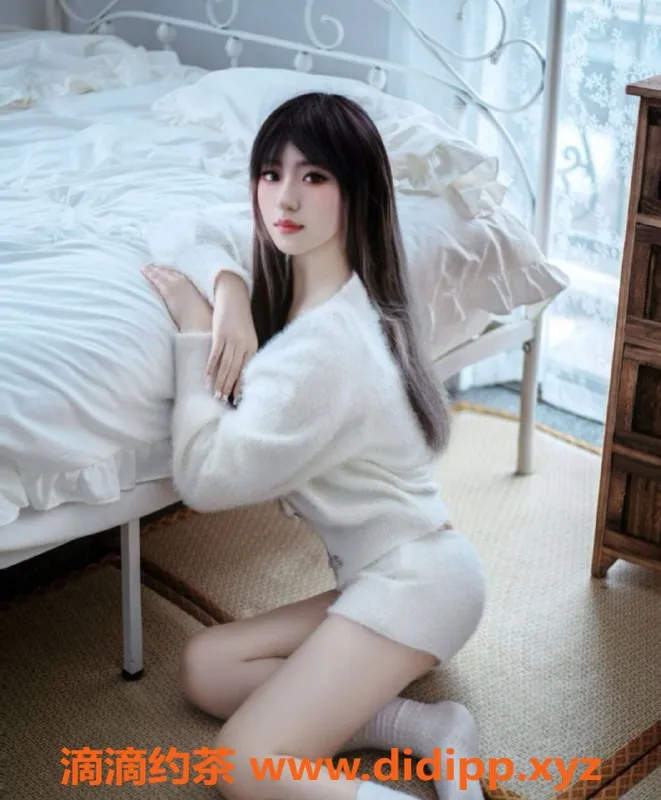 上海楼凤-普陀锦圆主播：165cm肤白大胸D，1600元起