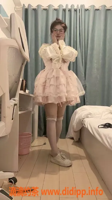 广州楼凤-广州天河星星，500元鸳鸯浴服务等你来体验！