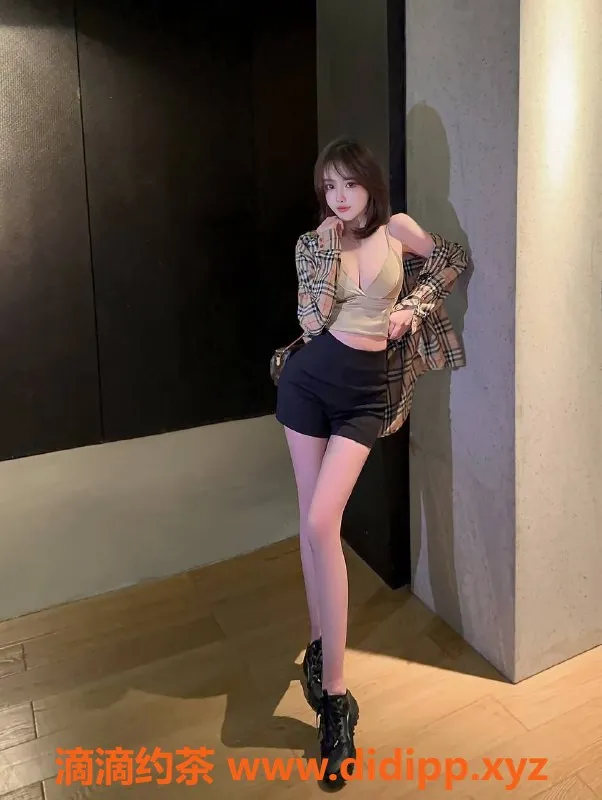 杭州楼凤-诺琳，22岁短发妹，高163体90，热情服务，拱墅区等你来约