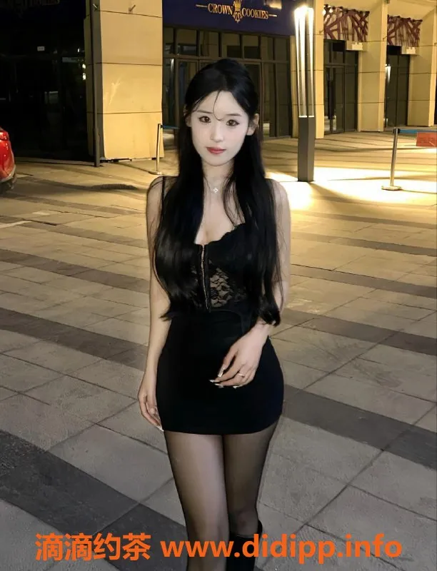 杭州楼凤-上城楚楚，22岁性感尤物，身高1.68，92斤