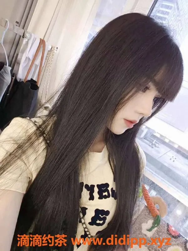 广州楼凤-广州天河桃子，700元鸳鸯浴服务体验