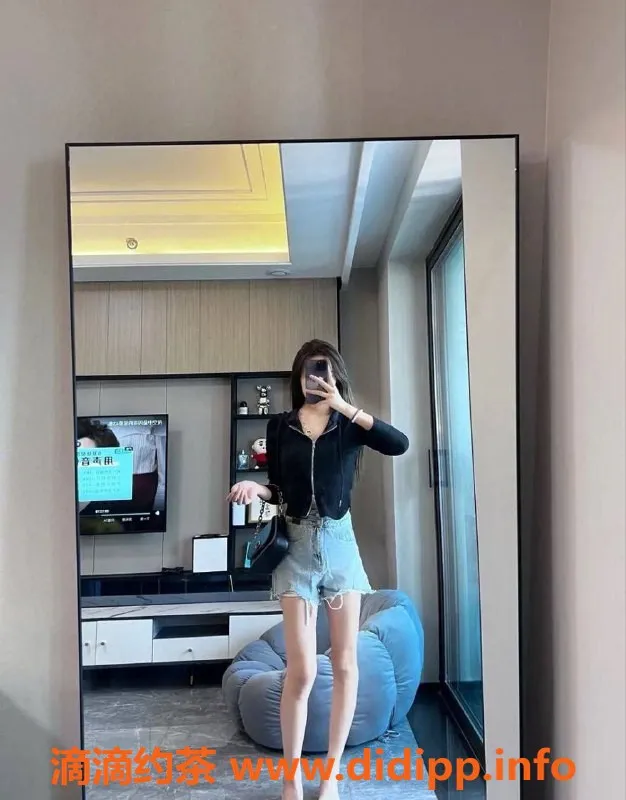 广州楼凤-广州天河曼曼：800元波推鸳鸯浴体验