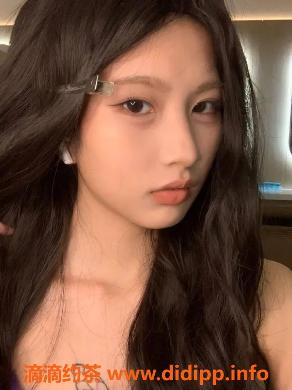 广州楼凤-广州天河小燕，500元无套口服务