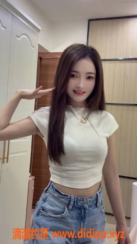 杭州楼凤-拱墅区乔乔，26岁，160cm，88斤，700pp热情服务