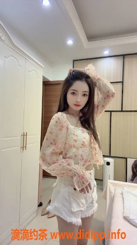 杭州楼凤资源信息,拱墅区乔乔，26岁，160cm，88斤，700pp热情服务