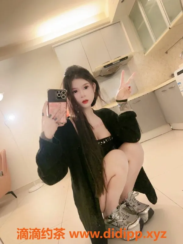 广州楼凤-佛山佳佳，800元私聊，热情服务等你体验