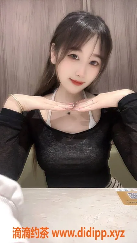 广州楼凤-广州童童彤，700元享受波推及鸳鸯戏水服务！