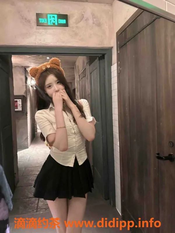 杭州外围-劳力士高端外围，专业模特陪你尽享服务