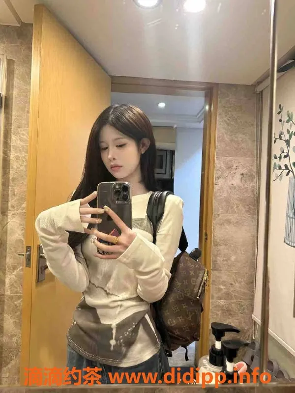 深圳楼凤-南山小绵羊，166cm C杯，1100P起，亲密服务